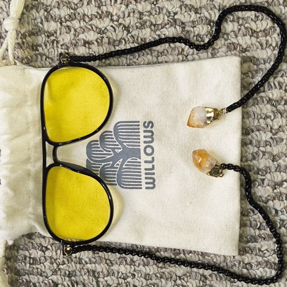 Stylish Black and Yellow Sunglasses - Picture 8 of 8